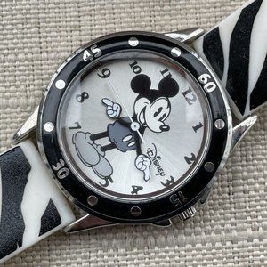 Disney Minnie Mouse Wristwatch White Rubber Band Quartz Analog Wrist Watch